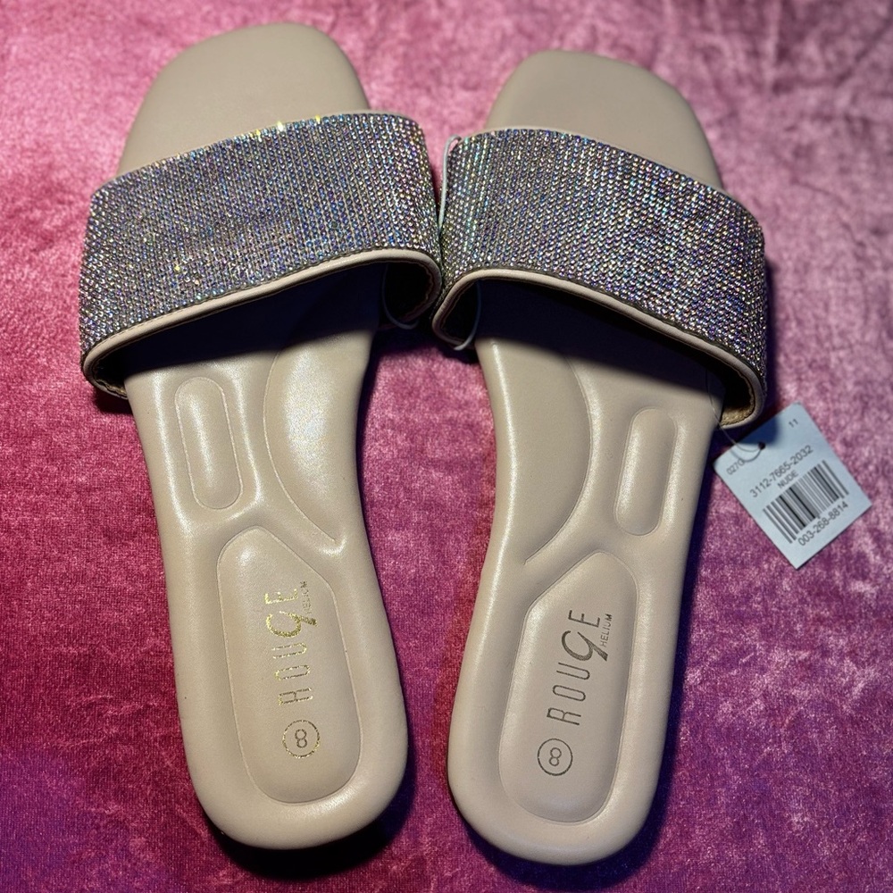 BRAND NEW! Gorgeous bedazzled cream color sandals, size 8! Gorgeous, and comfy!